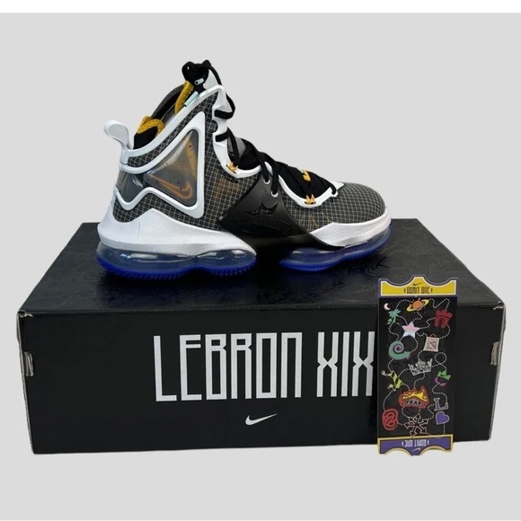 Nike Air Lebron XIX Black University Gold US Size 7 Women’s 8.5 CZ0203 002 NIB - Picture 1 of 11